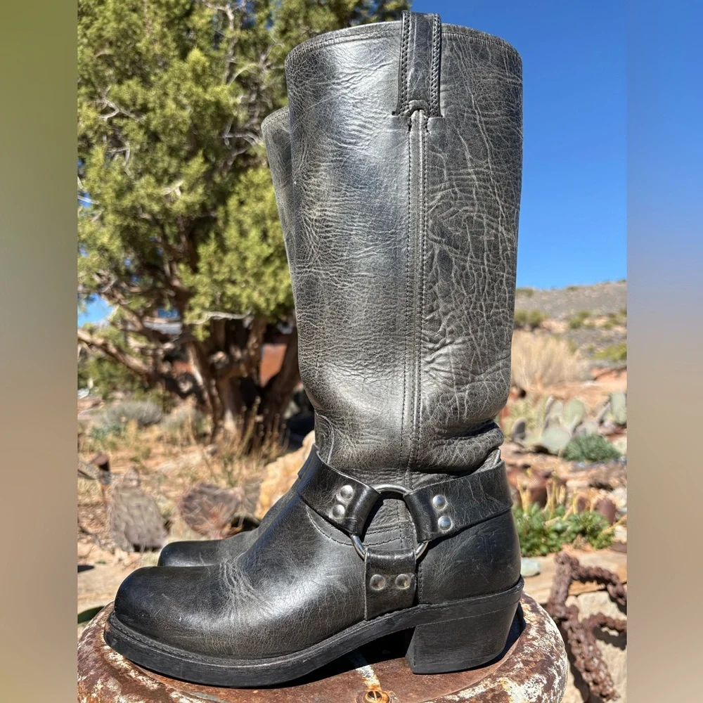 FRYE🇺🇸 15R Harness Tall Boots - Picture 2 of 16